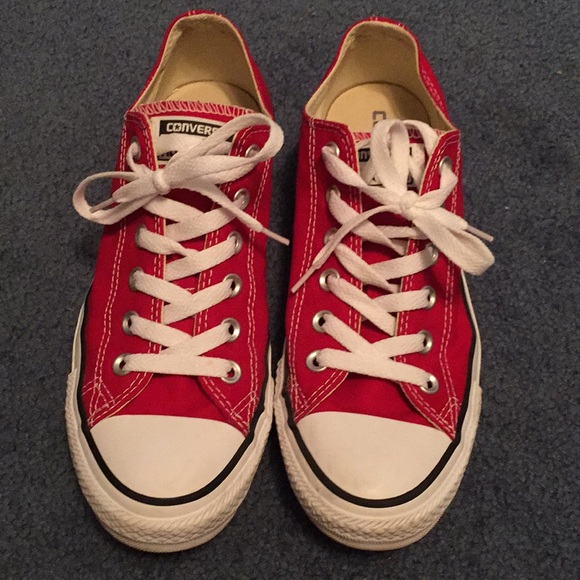 red short converse